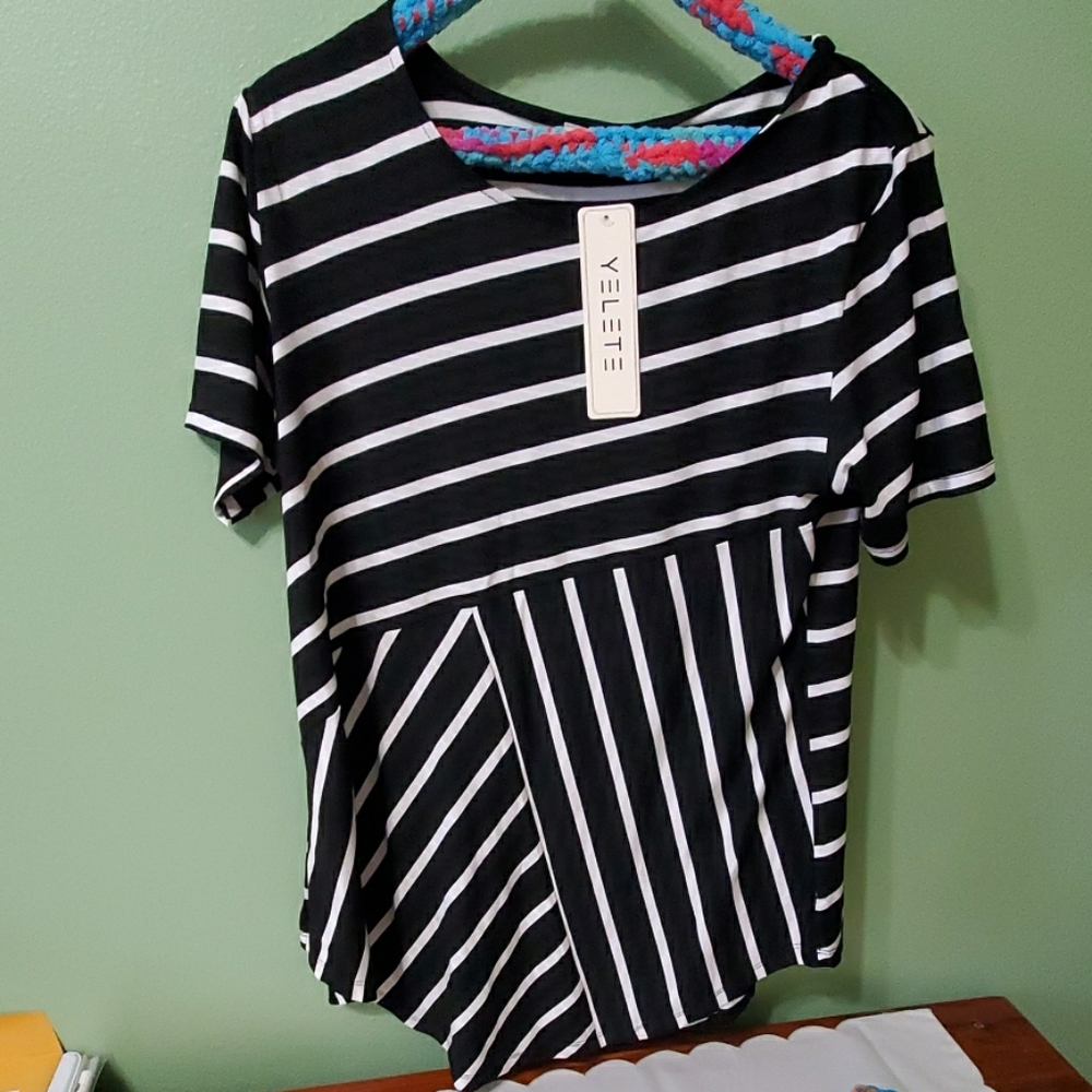 Ladies top